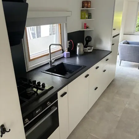 Modern In De Bossen De Veluwe * 伊皮