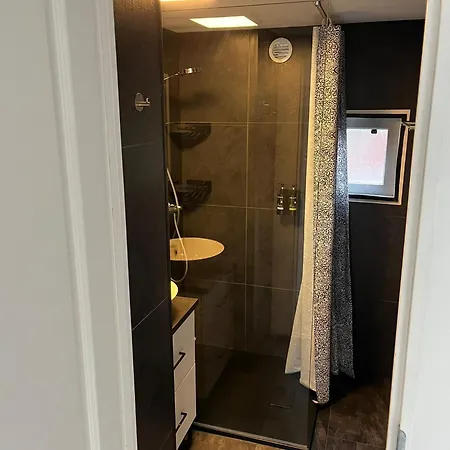 木屋 Modern In De Bossen De Veluwe