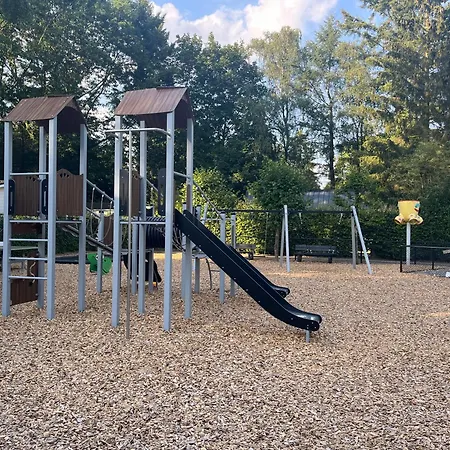 Σαλέ Modern In De Bossen De Veluwe Epe